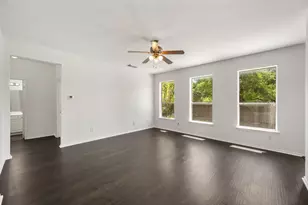 2306 Hayfield Square, Pflugerville, TX 78660 - Photo 10