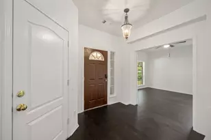 2306 Hayfield Square, Pflugerville, TX 78660 - Photo 4