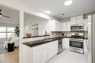 12706 Heinemann Dr, Austin, TX 78727 - Photo 16