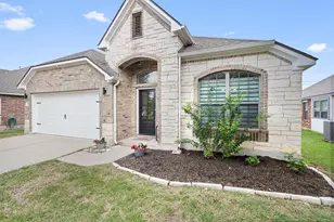 505 Bluehaw Dr, Georgetown, TX 78628 - Photo 4