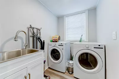 1303 Newfield Lane, Austin, TX 78703 - Photo 18