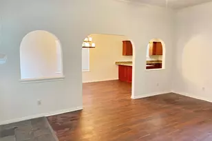 107 Hague St, Hutto, TX 78634 - Photo 10