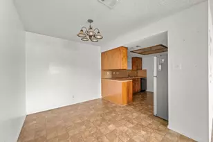 101 Norwood St, Georgetown, TX 78628 - Photo 4