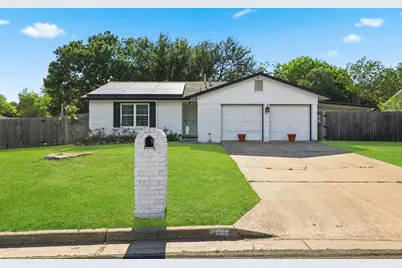 7106 Moat Cove, Austin, TX 78745 - Photo 1
