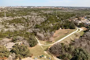 1411 Gracy Farms Ln, Austin, TX 78758 - Photo 36