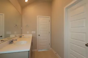 12005 Dillon Fls Dr, Austin, TX 78747 - Photo 14