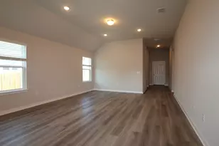 12005 Dillon Fls Dr, Austin, TX 78747 - Photo 2