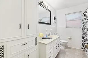 8511 Burrell Dr, Austin, TX 78757 - Photo 18