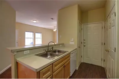 2920 Thrushwood Drive #B, Austin, TX 78757 - Photo 8