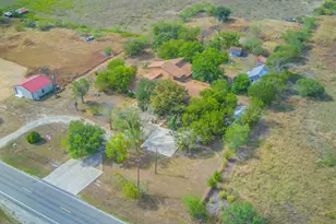 1323 Fm 1966, Maxwell, TX 78656 - Photo 22