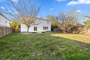 835 Brandi Cir, Kyle, TX 78640 - Photo 34