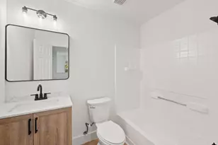 835 Brandi Cir, Kyle, TX 78640 - Photo 32