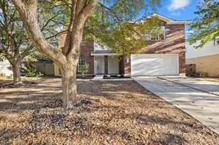 835 Brandi Cir, Kyle, TX 78640 - Photo 2