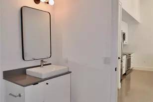 2709 E 5th St., Austin, TX 78702 - Photo 8