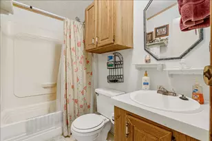 101 Co Rd 288, Liberty Hill, TX 78642 - Photo 14