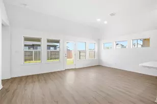13612 Endless Narrow Ln, Elgin, TX 78621 - Photo 14