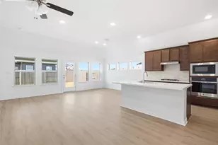 13612 Endless Narrow Ln, Elgin, TX 78621 - Photo 12