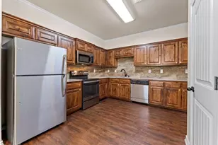 113 Calvin Smith Ln., Jarrell, TX 76537 - Photo 6