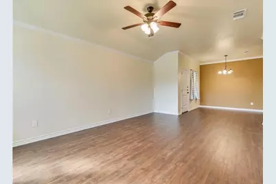 113 Calvin Smith Lane, Jarrell, TX 76537 - Photo 8
