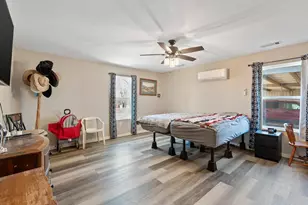 1105 County Rd 422, Bartlett, TX 76511 - Photo 12