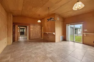 7 Tammy Ln, Round Rock, TX 78665 - Photo 14