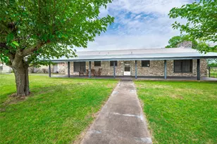 7 Tammy Ln, Round Rock, TX 78665 - Photo 1