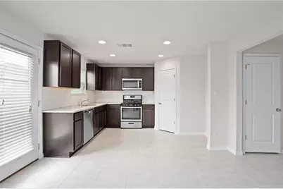 18014 Lungo Street, Pflugerville, TX 78660 - Photo 2