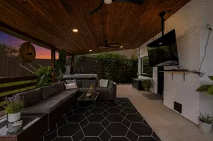 208 Skyloop Dr, Austin, TX 78745 - Photo 30