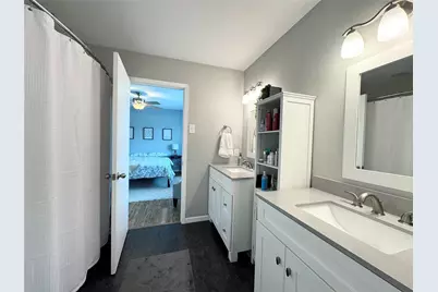 208 Skyloop Drive, Austin, TX 78745 - Photo 18