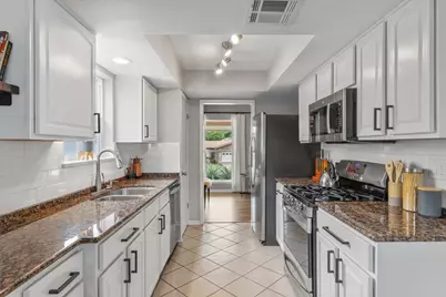 208 Skyloop Drive, Austin, TX 78745 - Photo 12