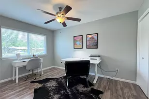 208 Skyloop Dr, Austin, TX 78745 - Photo 20