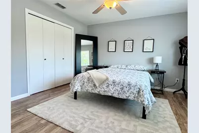 208 Skyloop Drive, Austin, TX 78745 - Photo 16