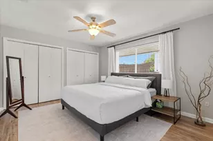 208 Skyloop Dr, Austin, TX 78745 - Photo 14