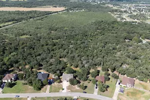 112 McLeod, Cedar Creek, TX 78612 - Photo 38