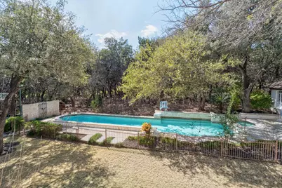 2900 Meandering River Court, Austin, TX 78746 - Photo 34