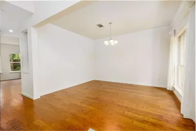 7136 Ridge Oak Road, Austin, TX 78749 - Photo 10