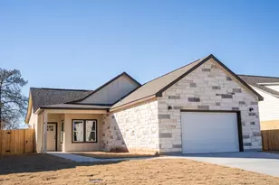 315 String Pr Wy, Smithville, TX 78957 - Photo 2