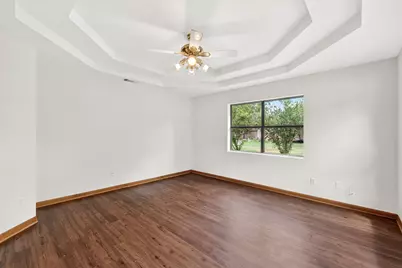 903 Travis Street, Lockhart, TX 78644 - Photo 12