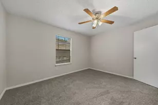 1914 Valley Hill Cir, Austin, TX 78741 - Photo 8