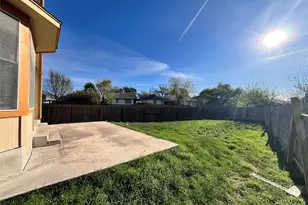 21107 Secretariat Ridge Ln, Pflugerville, TX 78660 - Photo 14