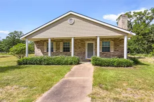 356 Cedar Ln, Cedar Creek, TX 78612 - Photo 4