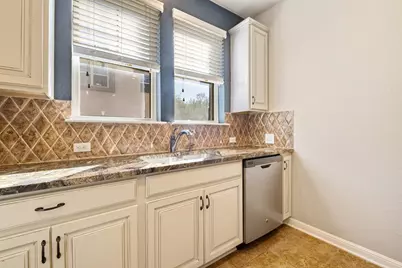 7220 Wyoming Springs Drive #1302, Round Rock, TX 78681 - Photo 10