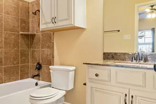 7220 Wyoming Springs Dr, Round Rock, TX 78681 - Photo 14