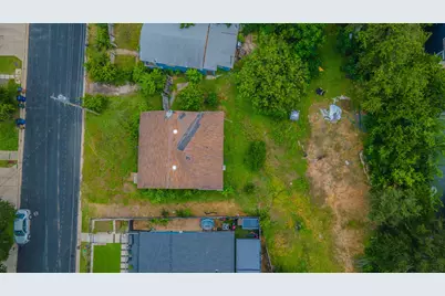 1410 Luna Street, Austin, TX 78721 - Photo 2