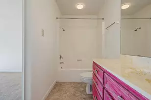 302 Venture Blvd S, Lago Vista, TX 78645 - Photo 20