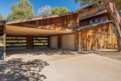 302 Venture Boulevard S, Lago Vista, TX 78645 - Photo 26