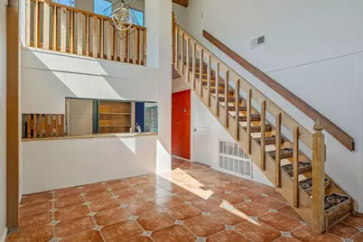 302 Venture Boulevard S, Lago Vista, TX 78645 - Photo 8