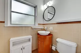 5700 Avenue G, Austin, TX 78752 - Photo 12