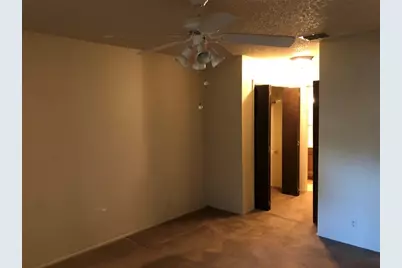 914 W Meadowmere Lane, Austin, TX 78758 - Photo 24