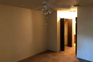 914 W Meadowmere Ln, Austin, TX 78758 - Photo 24